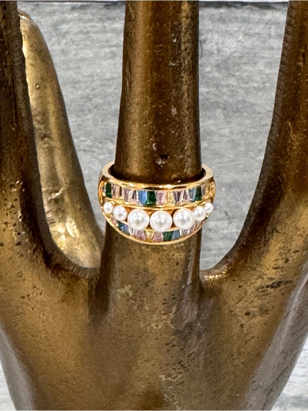 JULY CHILD UFO RING - GOLD - SIZE 8 - Picture 2 of 7